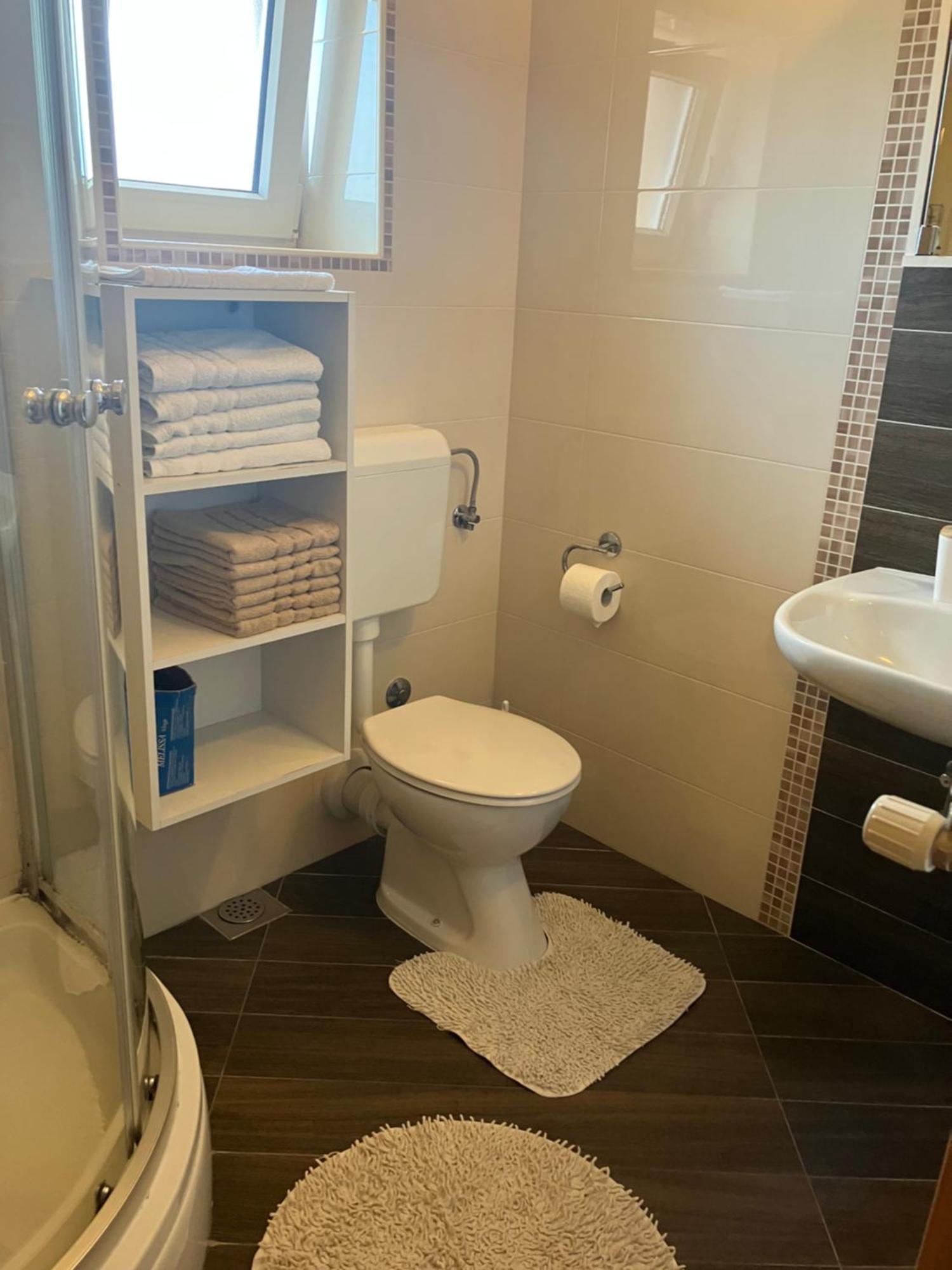 Apartman Voch ซัมบราทิยา ภายนอก รูปภาพ